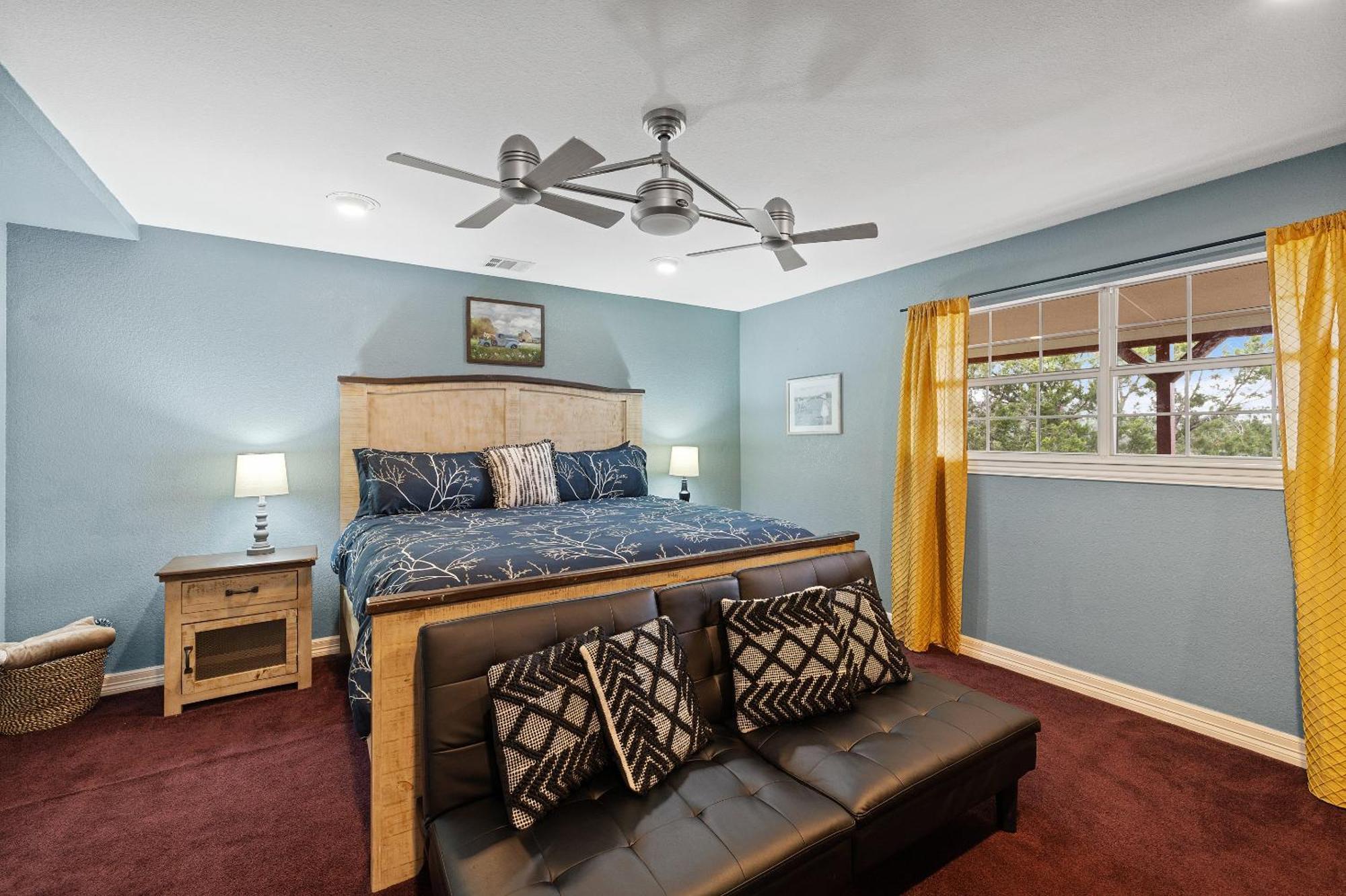 Entire 2Br 2Ba Hilltop View Home Sleeps 8 Pets 4 Acres Jacuzzi Central Ac Kingbeds Free Wifi-Parking Kitchen Washerdryer Starry Terrace Two Sunset Dining Patios Grill Stovetop Oven Fridge Onsitewoodedhiking Wildlife Coveredpatio4Pets & Birds Singing! 마블폴스 외부 사진
